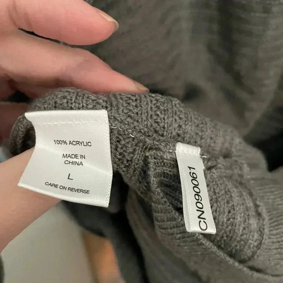 Grey Soho NY&Co NWT open back sweater size large bin 11 - Picture 2 of 7